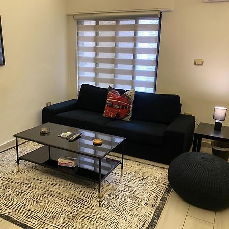 Dair Ghbar Apartment Аман Стая снимка