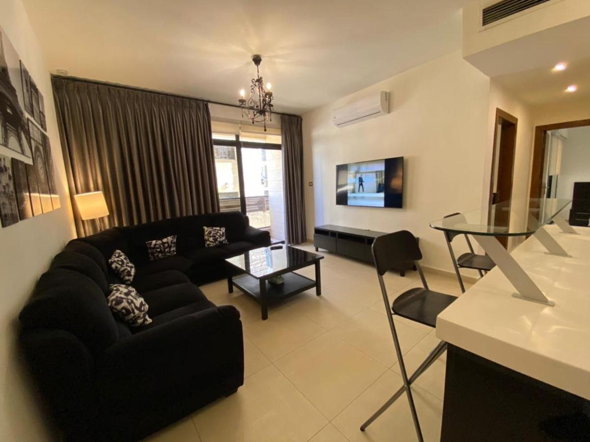 Dair Ghbar Apartment Аман Екстериор снимка