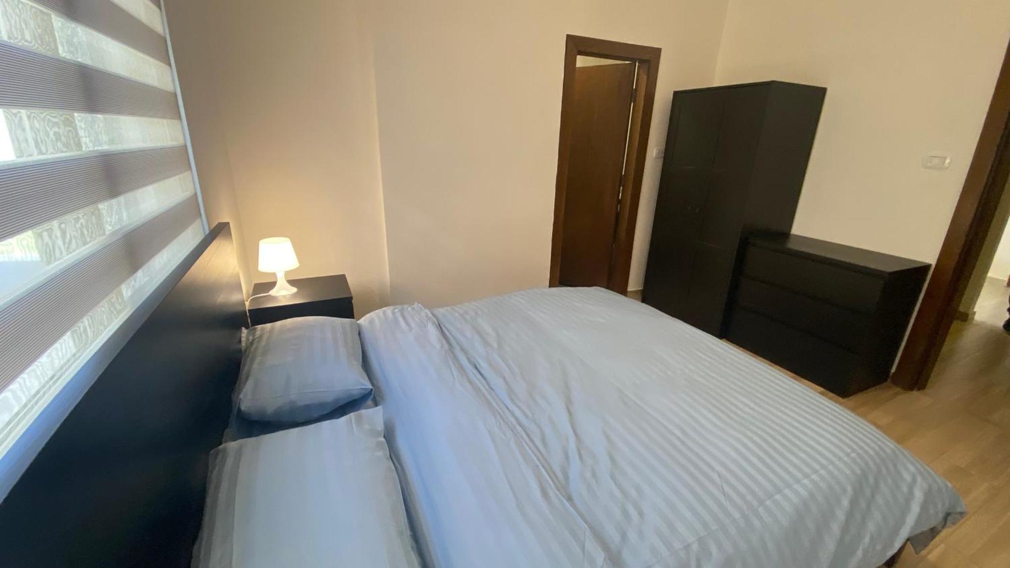 Dair Ghbar Apartment Аман Стая снимка
