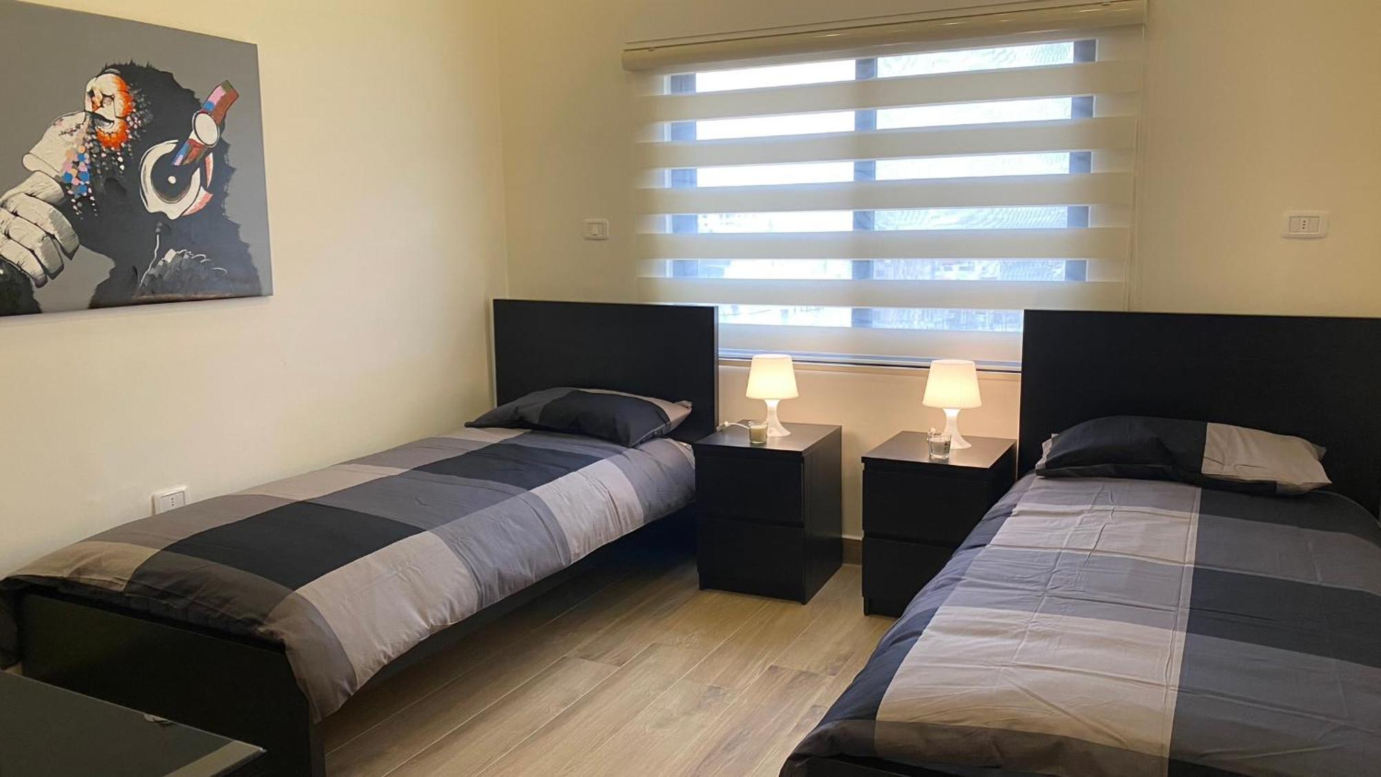 Dair Ghbar Apartment Аман Стая снимка