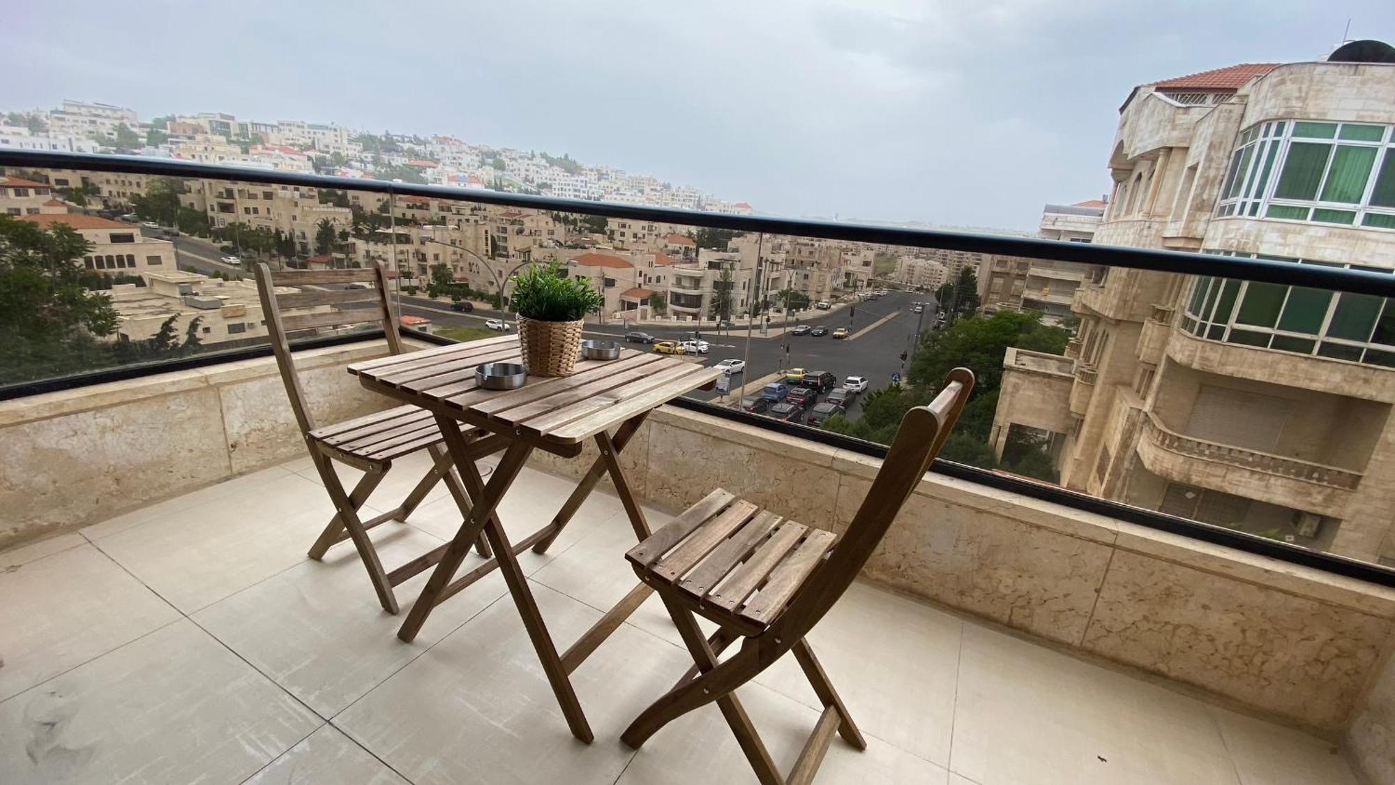 Dair Ghbar Apartment Аман Стая снимка
